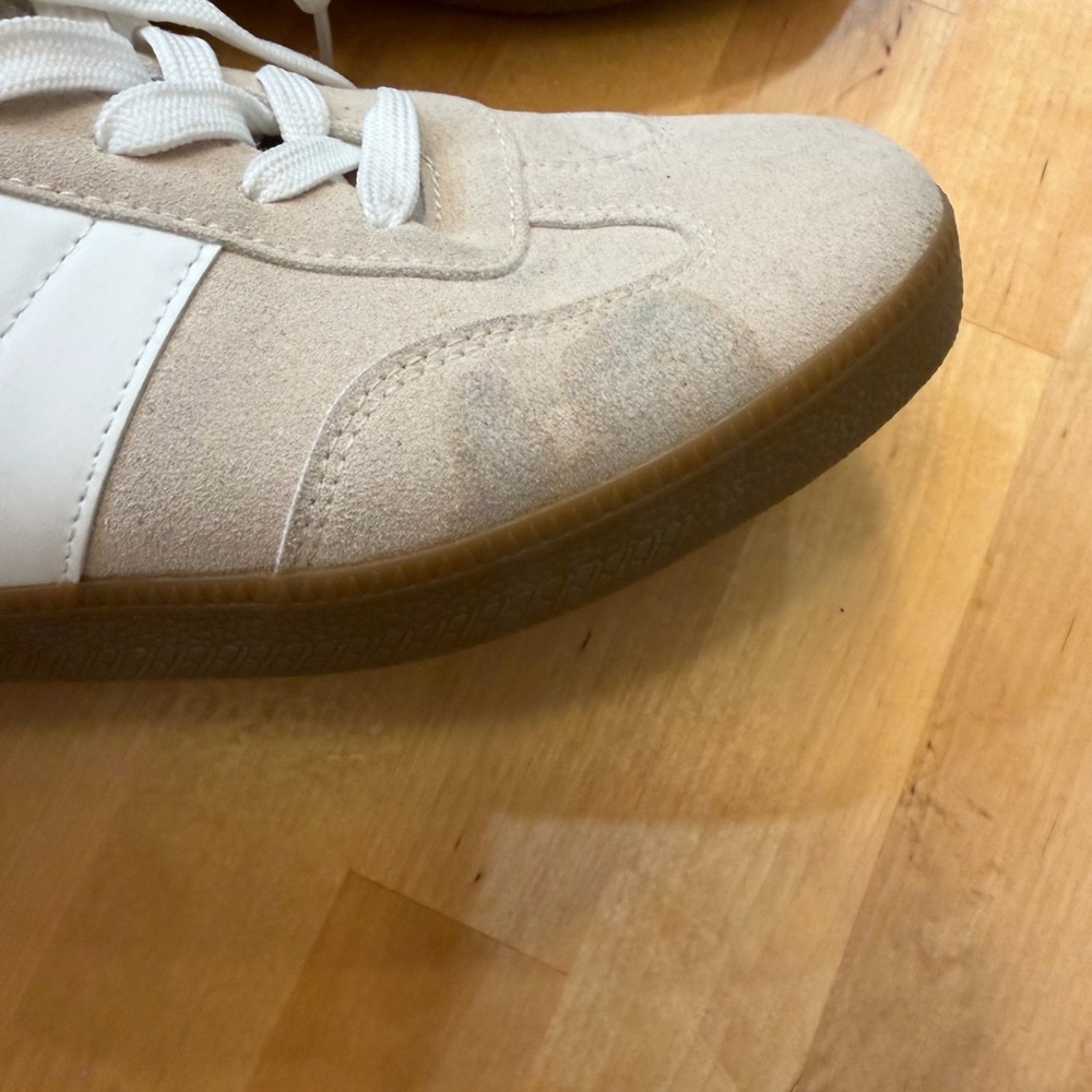 French Connection Austra Beige and White Sneakers - Picture 8 of 10